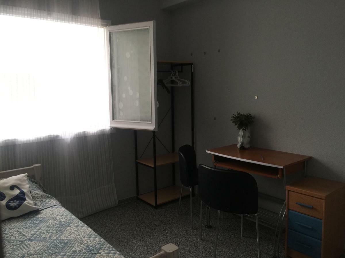 Habitacion Renfe アリカンテ エクステリア 写真